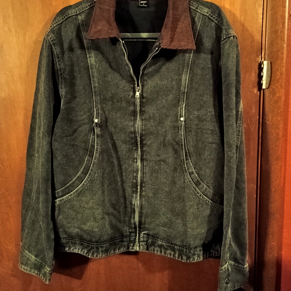 Men's Black Denim Jacket with Brown Collar